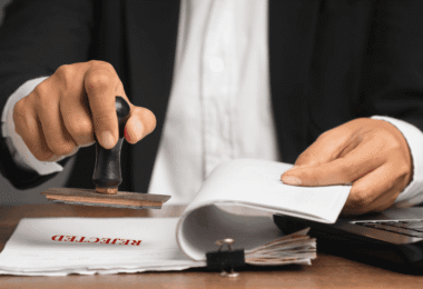 Czy podpisać ugodę z bankiem – najczęstsze pytanie i odpowiedzi?