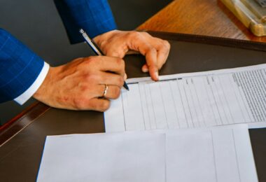 Sankcja kredytu darmowego a kredyt hipoteczny – czy hipoteka też się kwalifikuje?
